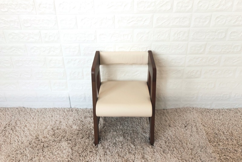 Baby Chair-Short-Brown & soft seat